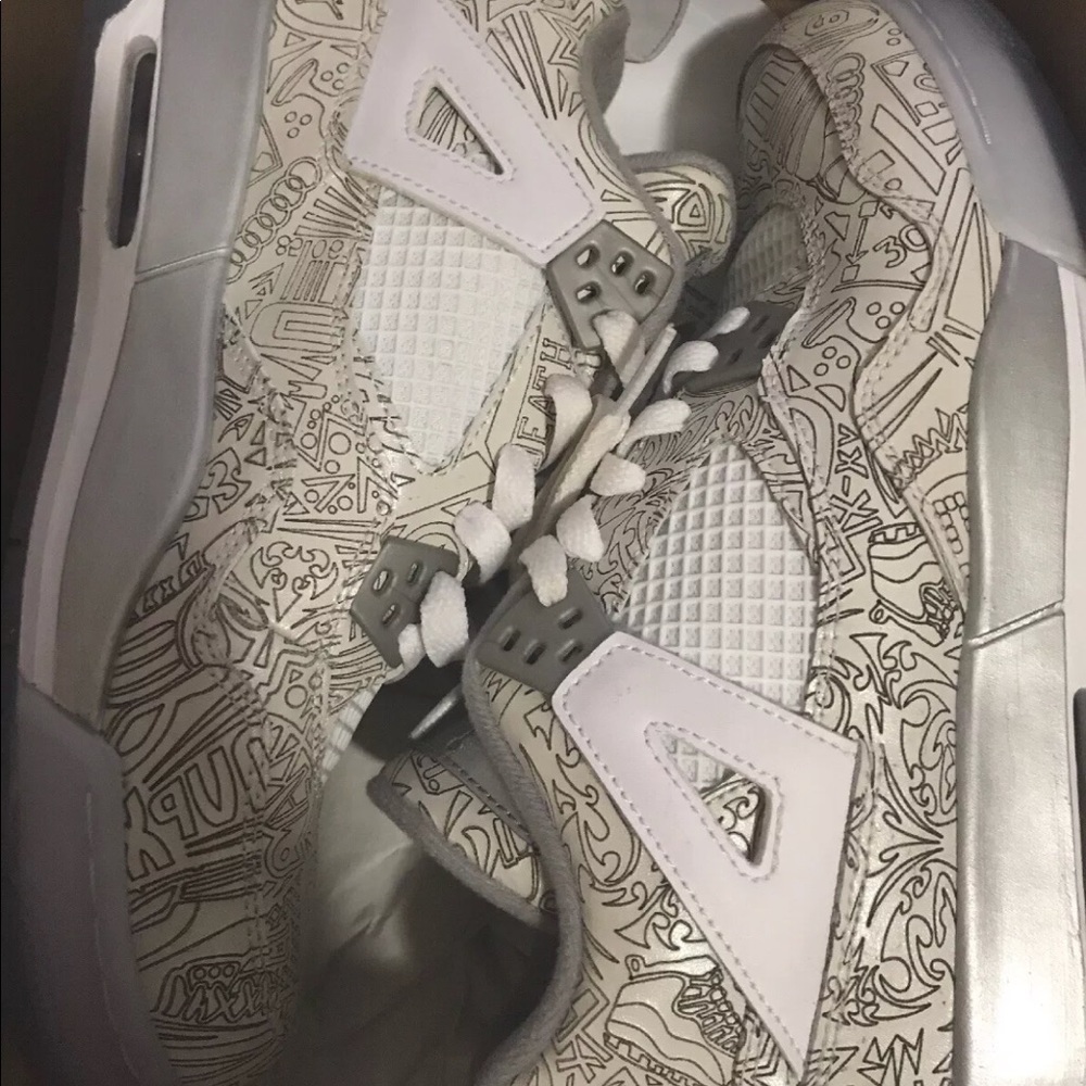 Jordan retro laser 4